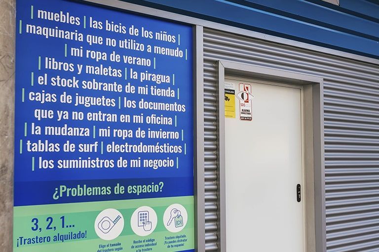 TRASTEROS COLINDRES 16 Alquilar un trastero en Cantabria Entrada al lugar
